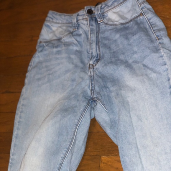 Fashion Nova Jeans - Picture 2 of 3